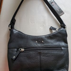 Stone Mountain Leather Purse